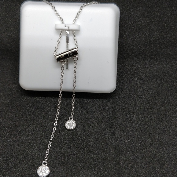 🎁2x$40
Sterling Silver necklace w/cubic zirconia - Picture 4 of 8